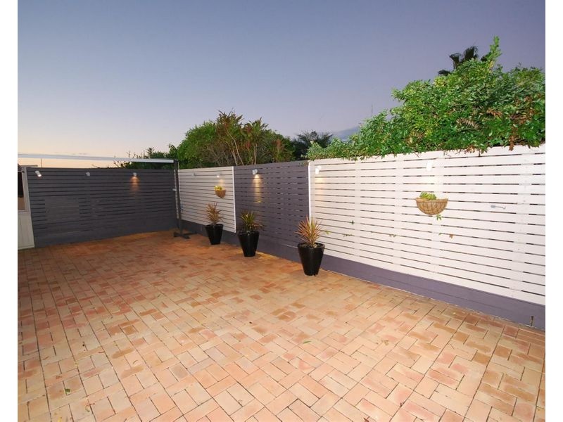 1/72 Tantula Road West, Alexandra Headland QLD 4572