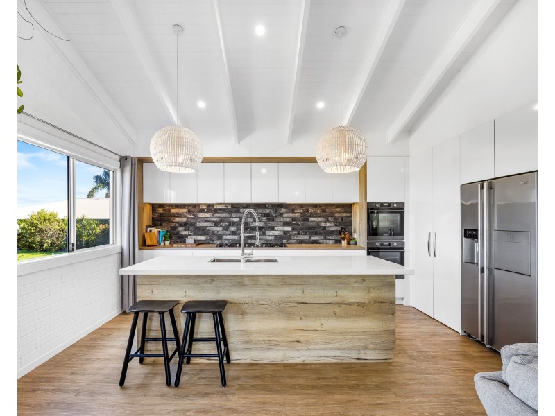 13 Grenfell Court, Kuluin QLD 4558