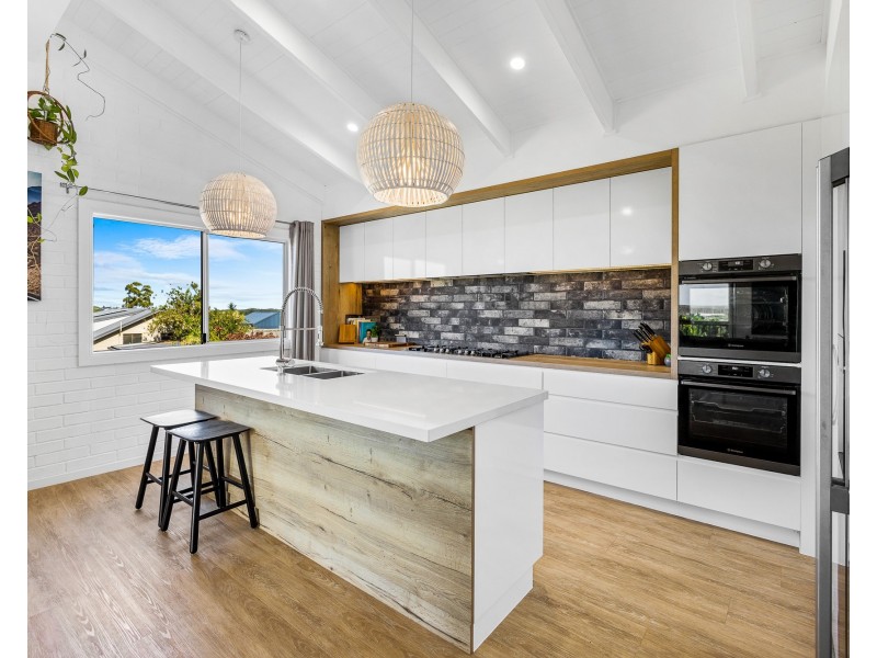 13 Grenfell Court, Kuluin QLD 4558