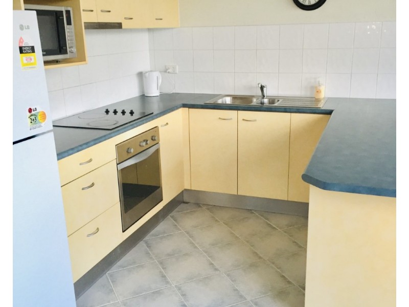 9/2 Maroubra Street, Maroochydore QLD 4558