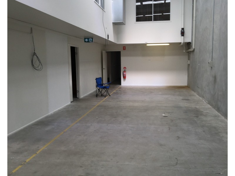 3/2 Dual Avenue, Warana QLD 4575