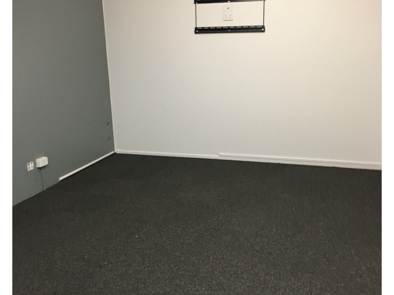 3/2 Dual Avenue, Warana QLD 4575