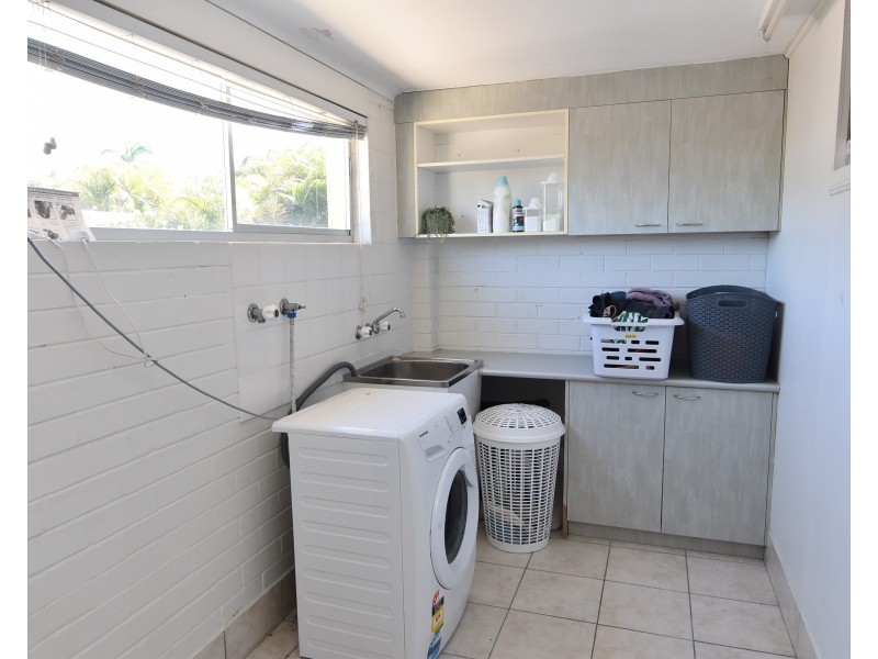 32 Hilltop Crescent, Maroochydore QLD 4558