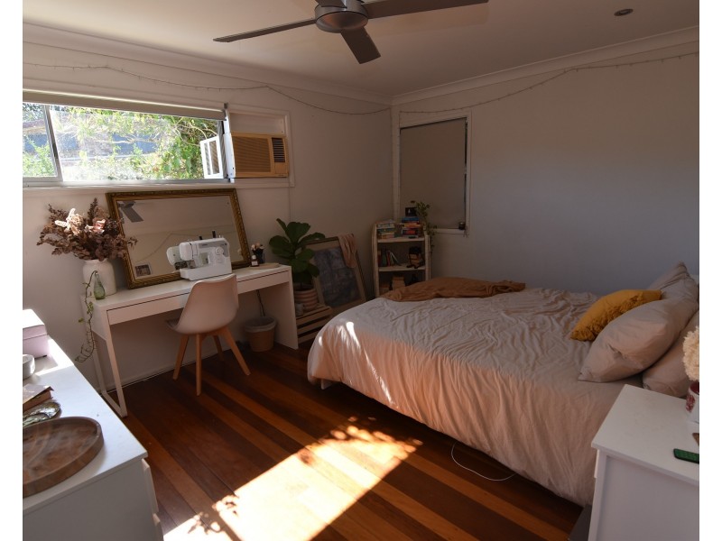 32 Hilltop Crescent, Maroochydore QLD 4558