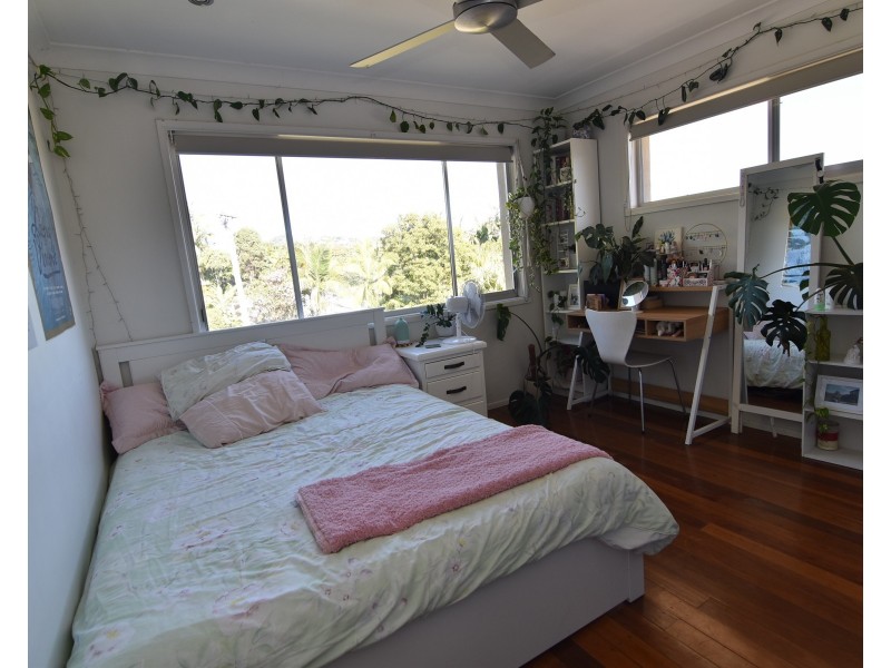 32 Hilltop Crescent, Maroochydore QLD 4558