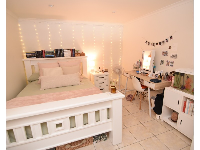 32 Hilltop Crescent, Maroochydore QLD 4558