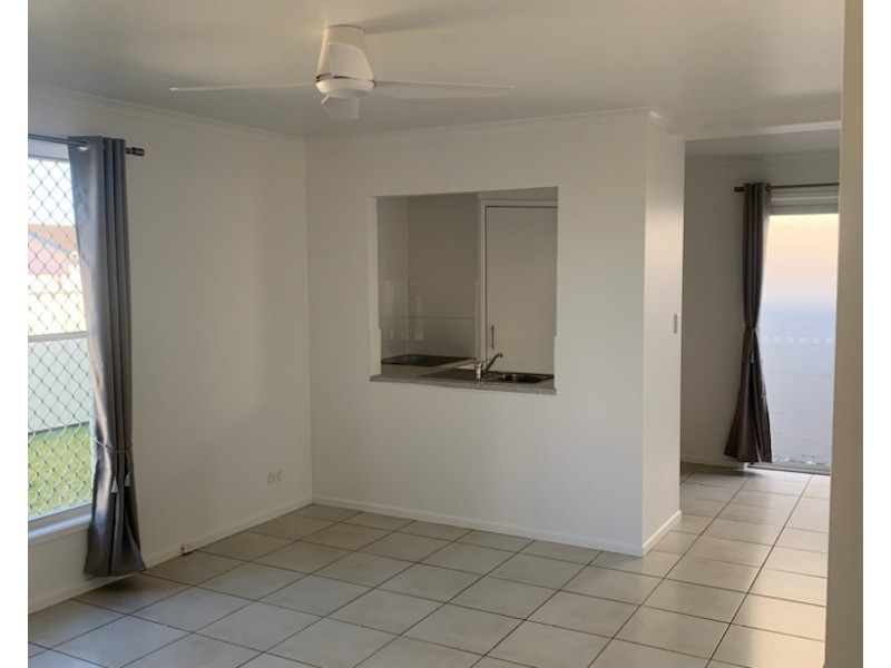 2/1 Kowonga Street, Pacific Paradise QLD 4564