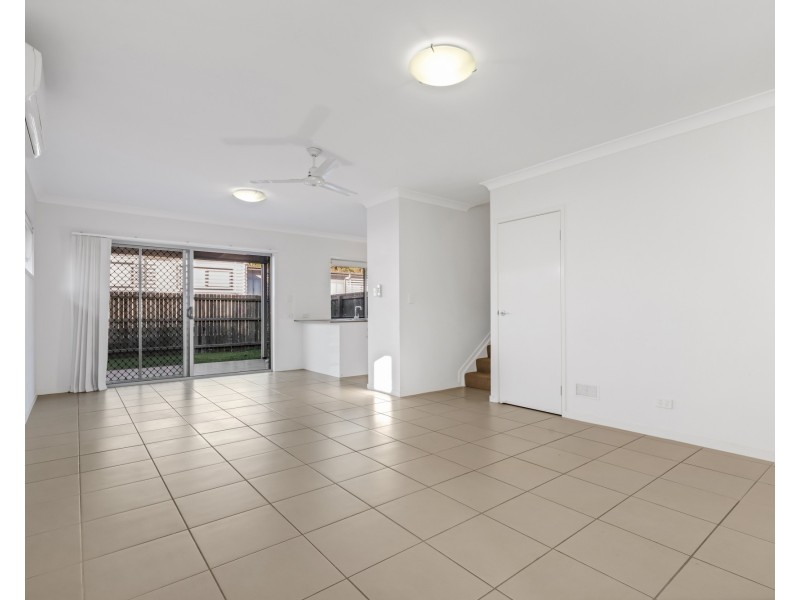 29/17 Greensboro Place, Little Mountain QLD 4551