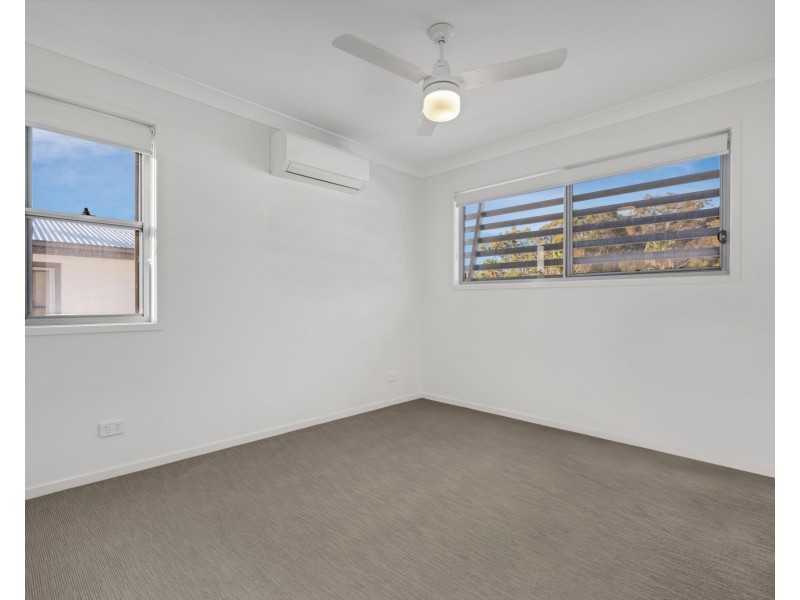 29/17 Greensboro Place, Little Mountain QLD 4551