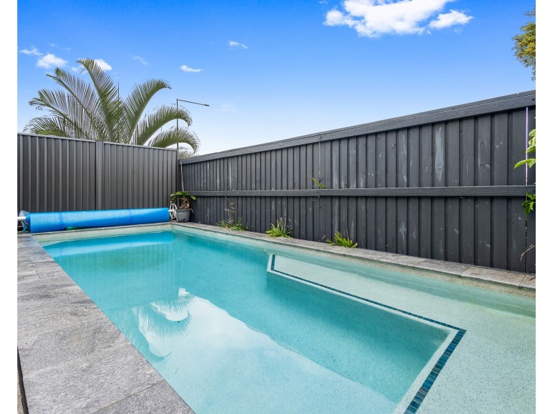 16 Sienna Crescent, Palmview QLD 4553