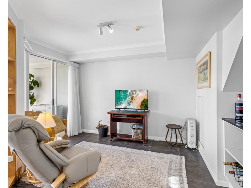 423/180 Alexandra Parade, Alexandra Headland QLD 4572