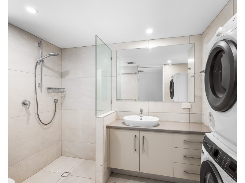 423/180 Alexandra Parade, Alexandra Headland QLD 4572
