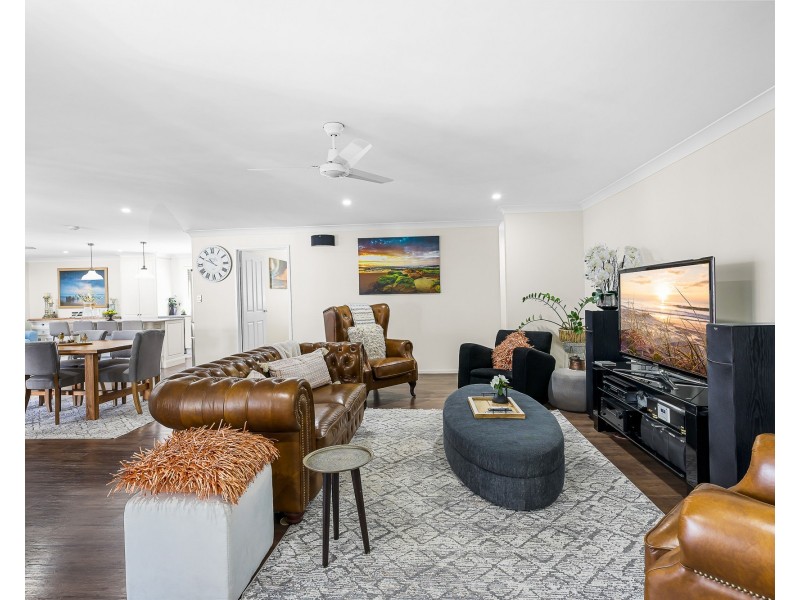 2 Contessa Place, Bracken Ridge QLD 4017