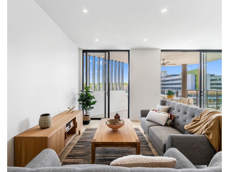 1501/2 Bright Place, Birtinya QLD 4575