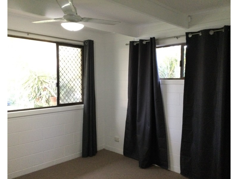 30 Parkway Drive, Mooloolaba QLD 4557