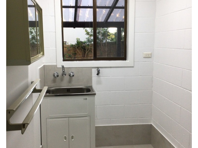 30 Parkway Drive, Mooloolaba QLD 4557