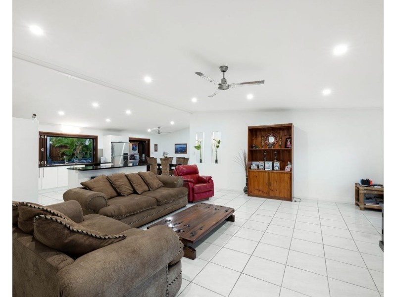 19 Orringa Street, Wurtulla QLD 4575