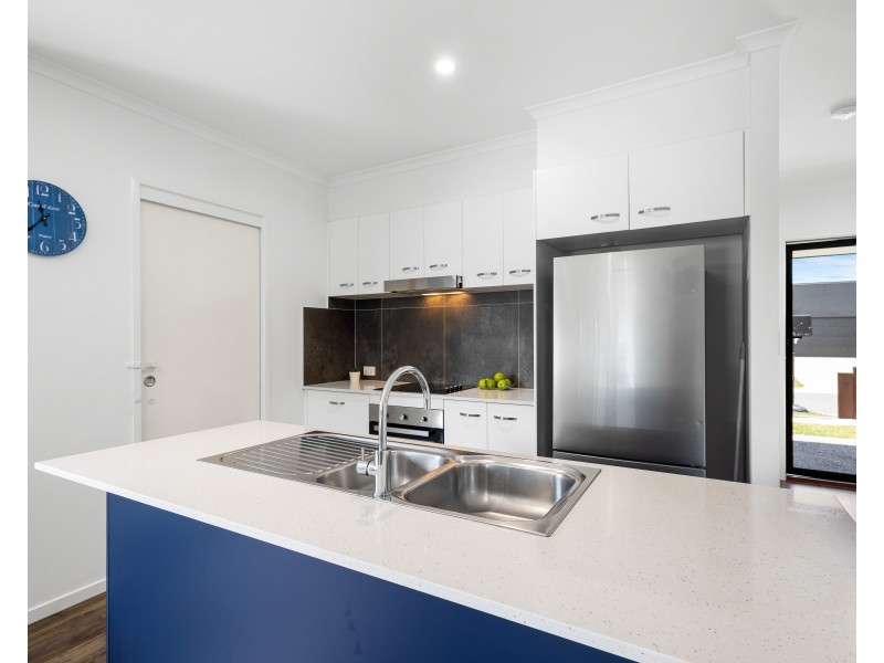 45 Roseleaf Cresent, Palmview QLD 4553