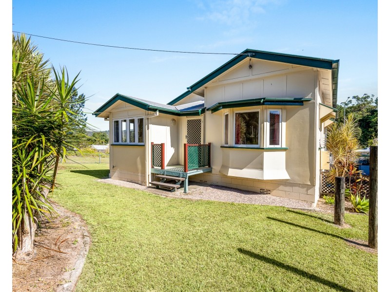 6 Stark Lane, Forest Glen QLD 4556