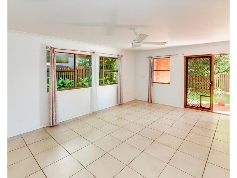 12B Oomoo Street, Buddina QLD 4575