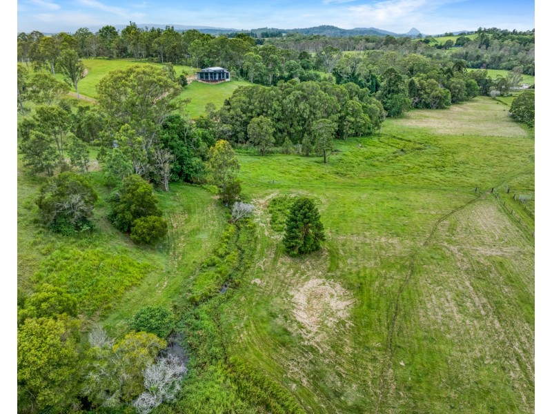 68 Hutchins Road, Amamoor QLD 4570