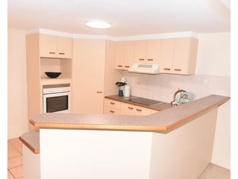 13/4 Kirsten Court, Maroochydore QLD 4558