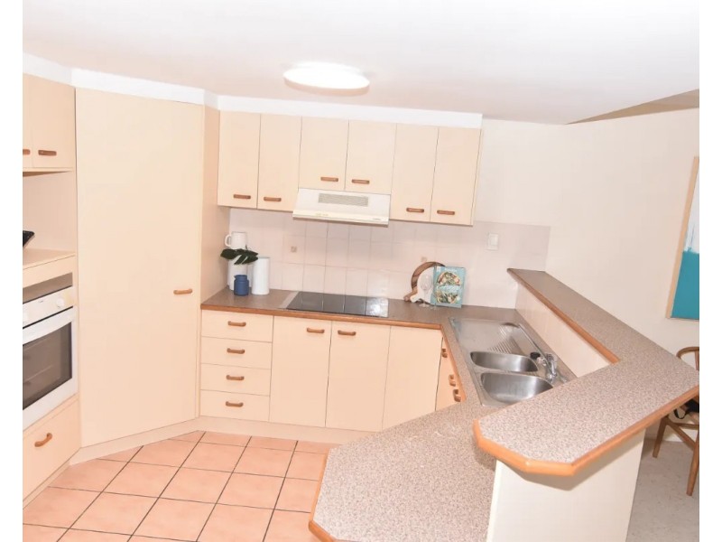 13/4 Kirsten Court, Maroochydore QLD 4558