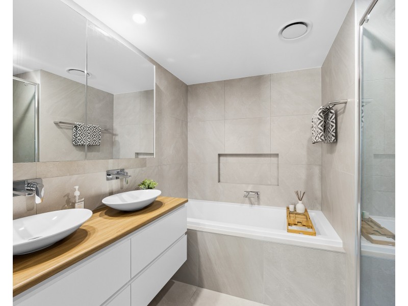 8/97-99 Bradman Avenue, Maroochydore QLD 4558