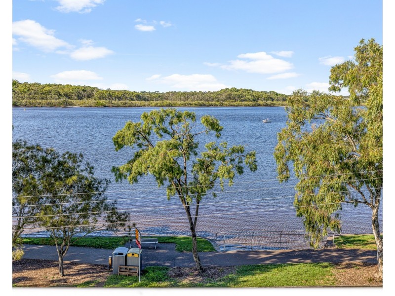 8/97-99 Bradman Avenue, Maroochydore QLD 4558