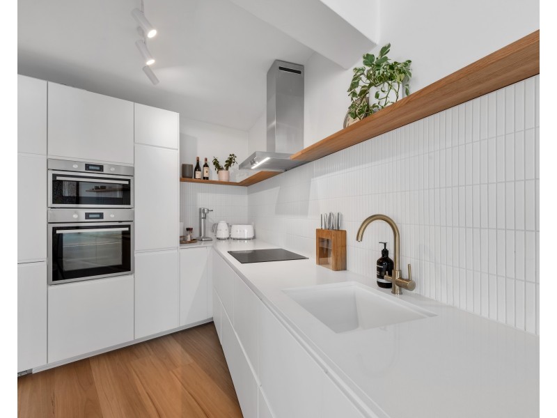 11/246 Alexandra Parade, Alexandra Headland QLD 4572