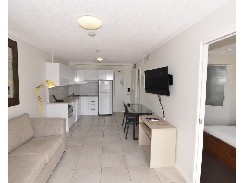 232/180 Alexandra Parade, Alexandra Headland QLD 4572