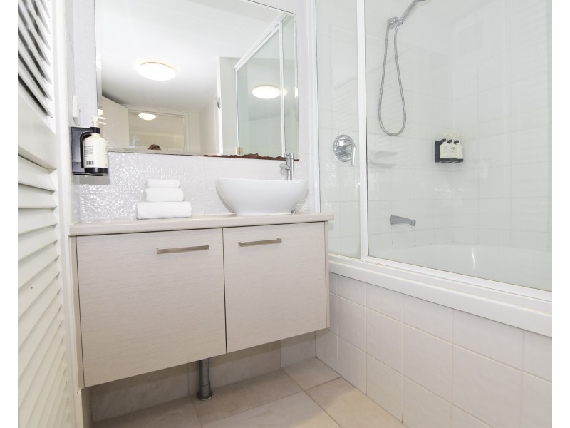232/180 Alexandra Parade, Alexandra Headland QLD 4572