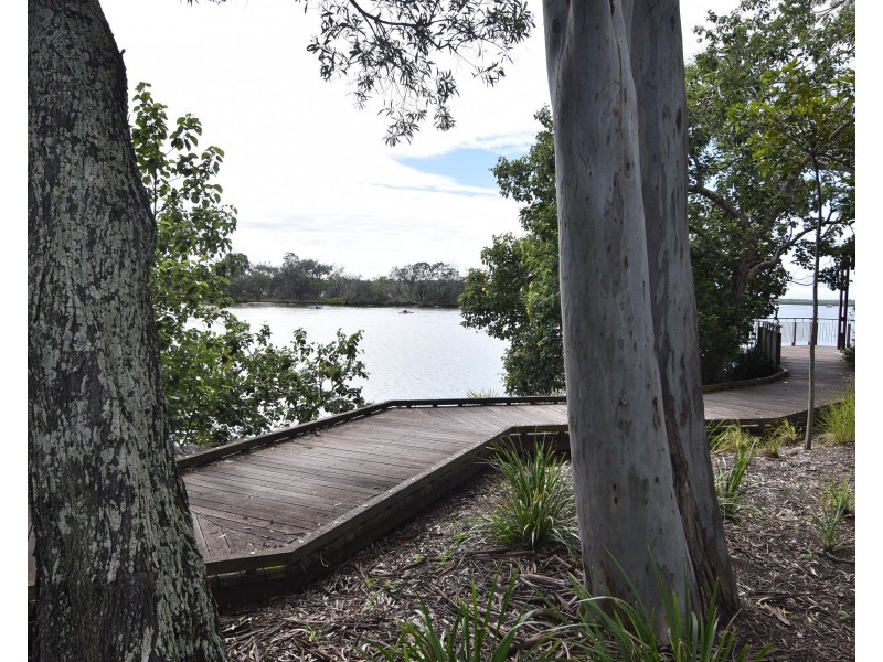 1/109 Bradman Avenue, Maroochydore QLD 4558