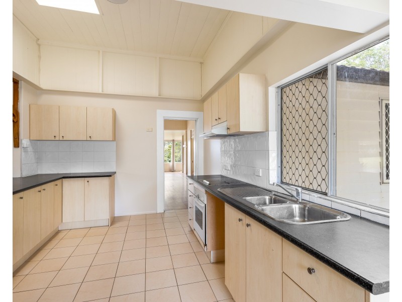 12 Balmoral Road, Montville QLD 4560