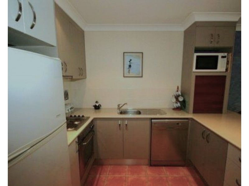 5/126 Broadwater Avenue, Maroochydore QLD 4558