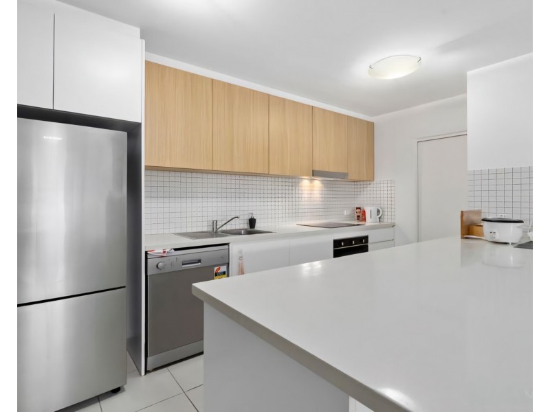 304/11 High Street, Sippy Downs QLD 4556