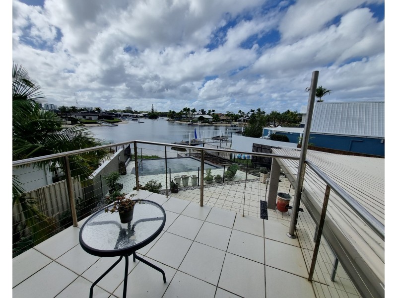 4 Aldinga Place, Mooloolaba QLD 4557