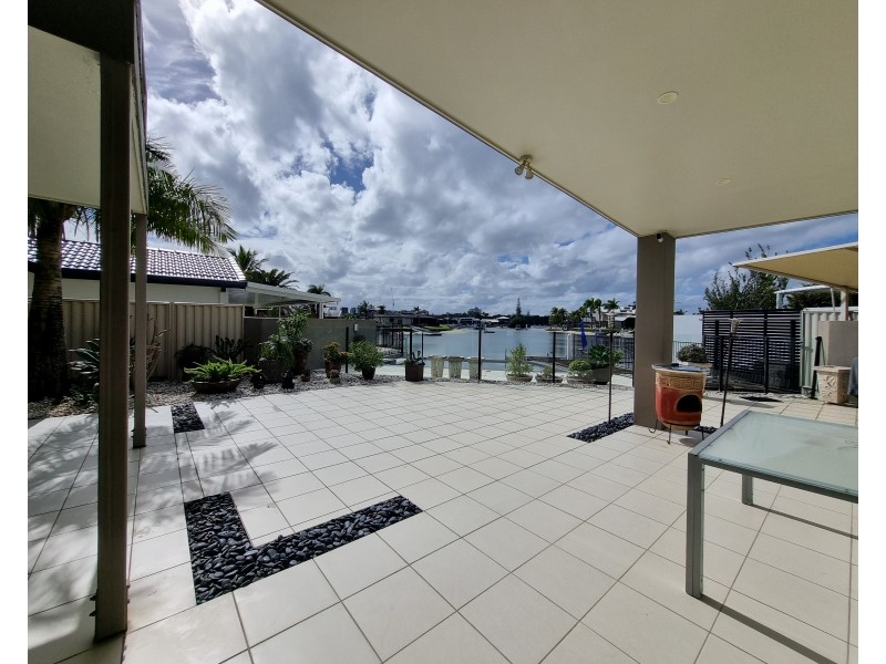 4 Aldinga Place, Mooloolaba QLD 4557