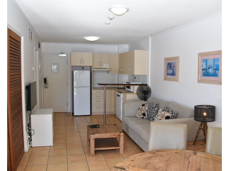 209/180 Alexandra Parade, Alexandra Headland QLD 4572