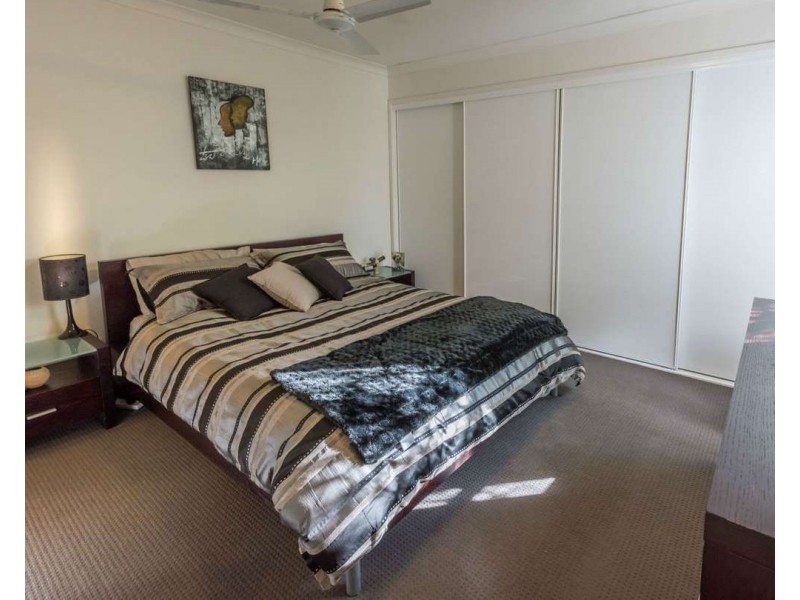 1 Flindersia Place, Mountain Creek QLD 4557