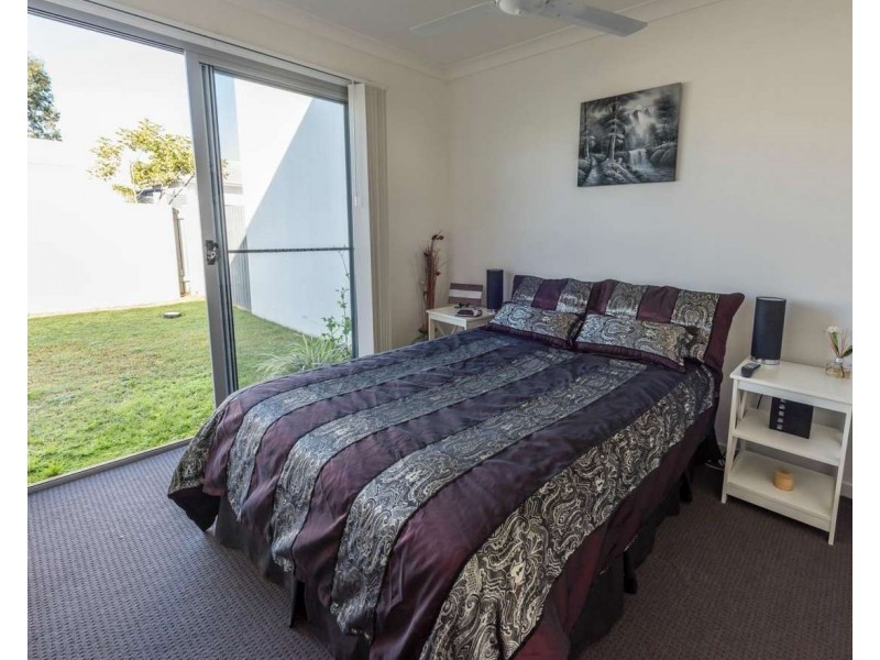 1 Flindersia Place, Mountain Creek QLD 4557