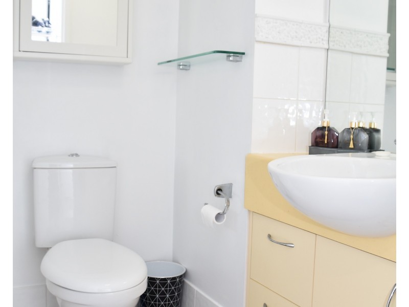 454/180 Alexandra Parade, Alexandra Headland QLD 4572