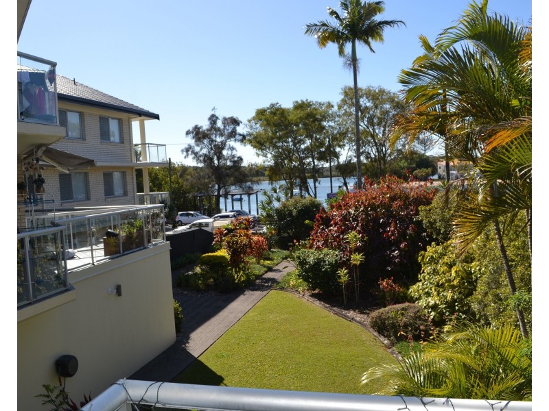 6/71 Bradman Avenue, Maroochydore QLD 4558