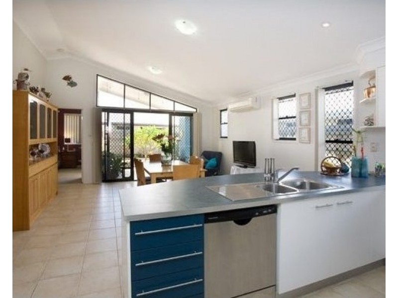 4 Abaco Street, Parrearra QLD 4575