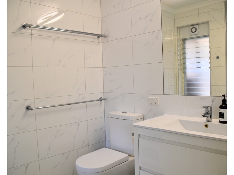 2/15 Radiata Drive, Maroochydore QLD 4558