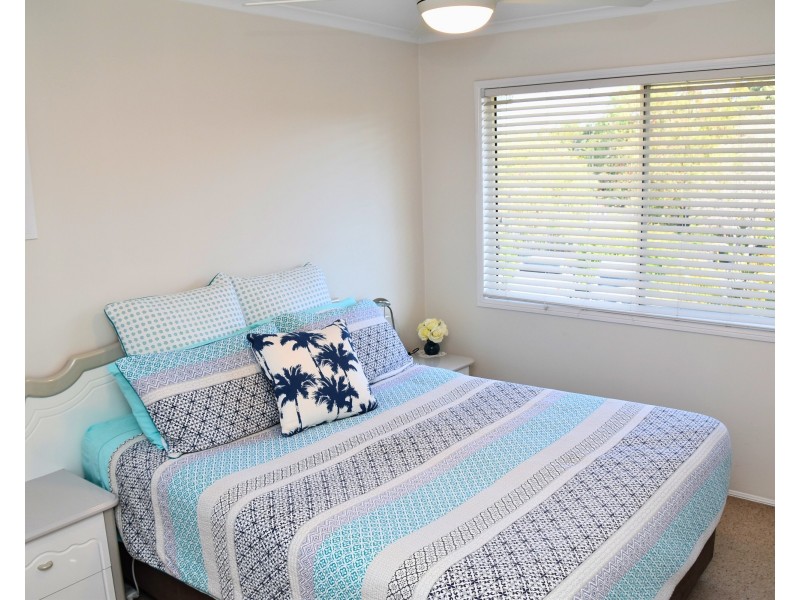 2/15 Radiata Drive, Maroochydore QLD 4558
