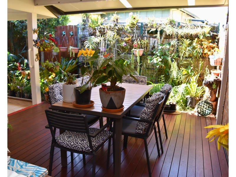 2/15 Radiata Drive, Maroochydore QLD 4558