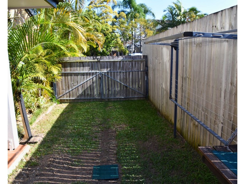 2/15 Radiata Drive, Maroochydore QLD 4558