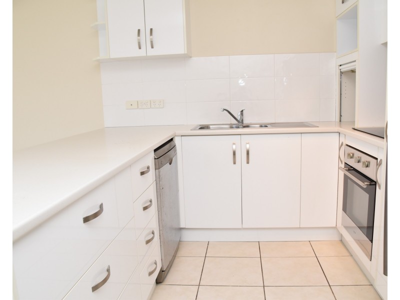 7/35 Sixth Avenue, Maroochydore QLD 4558