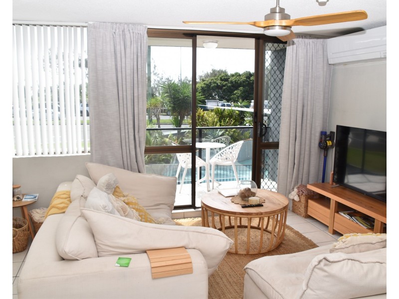 13/2 Maroubra Street, Maroochydore QLD 4558